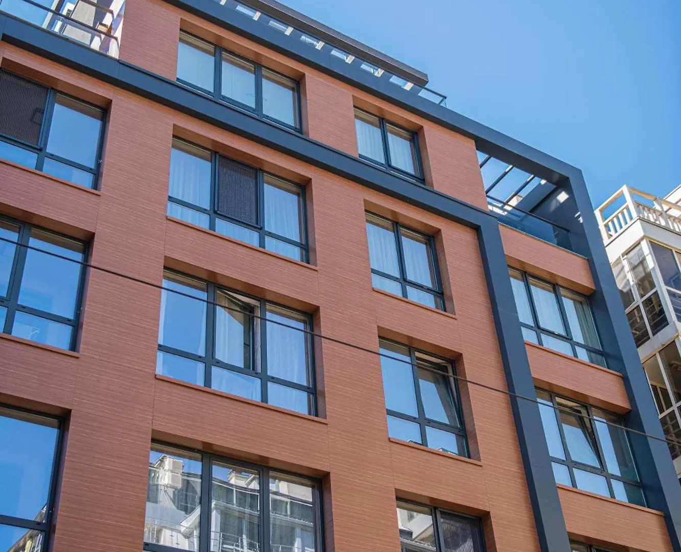 Oslo: A Modern Furnished Apartment With Parking Sofía Bulgaria