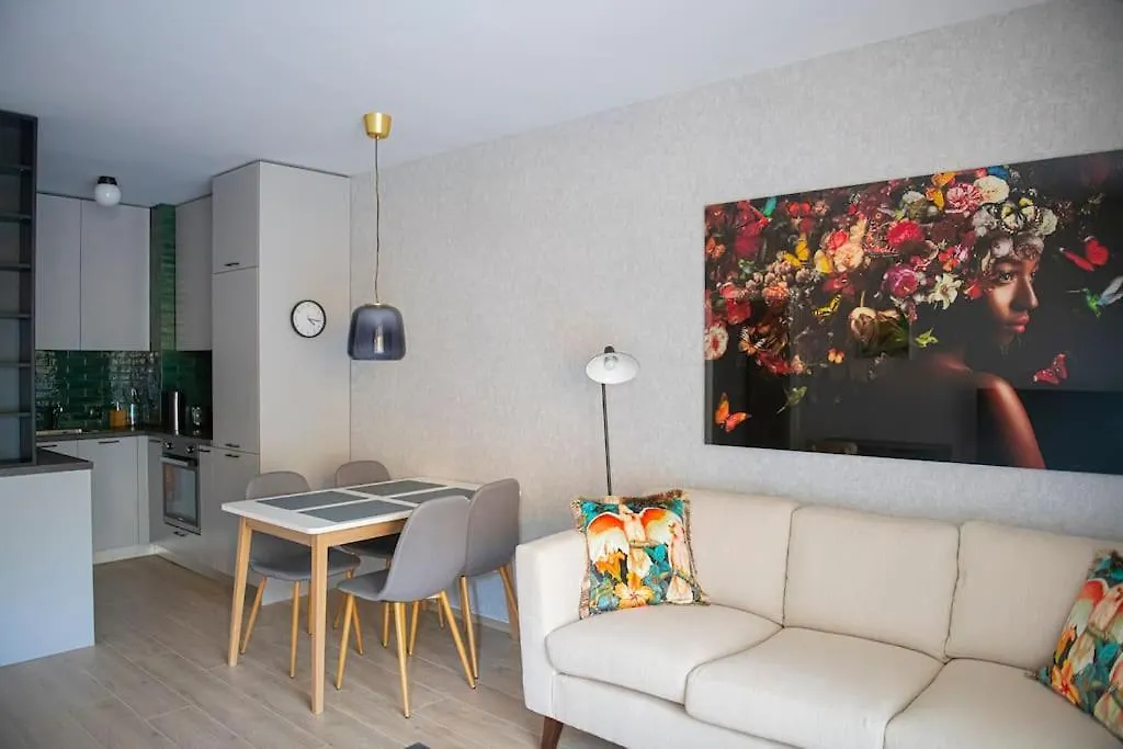 Oslo: A Modern Furnished Apartment With Parking Sofia
